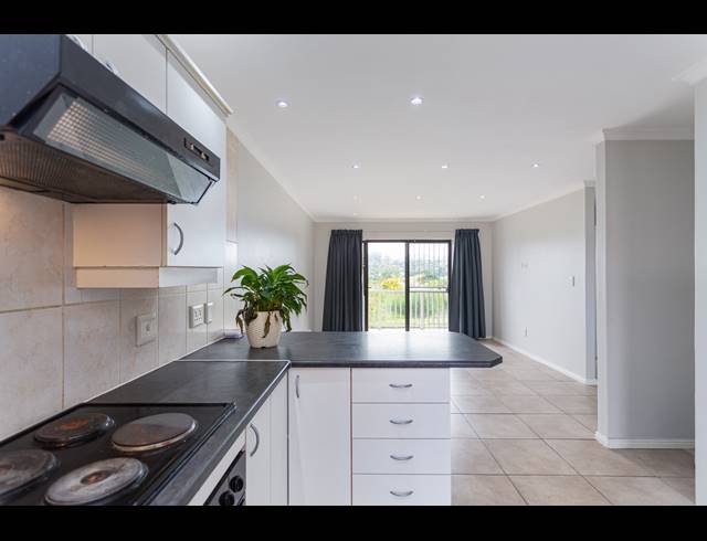 2 BEDROOM APARTMENT SOLD IN SONSTRAAL HEIGHTS